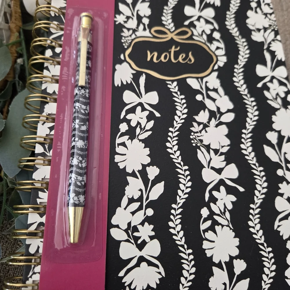 Eccolo Black and White Floral Notebook with Gold Accents